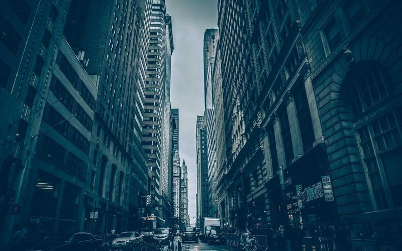 Career Crossroads: Navigating a Major Change